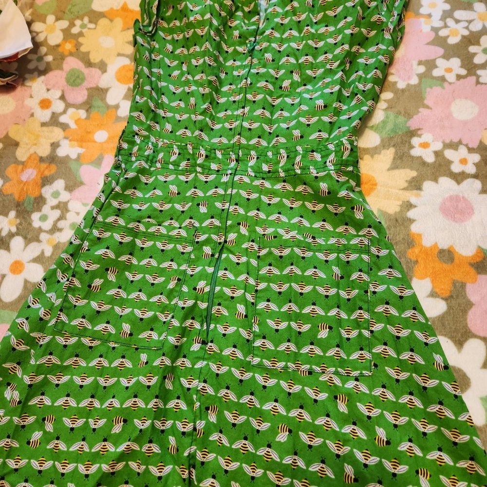 RARE Bernie Dexter Green Bee Rachel Dress